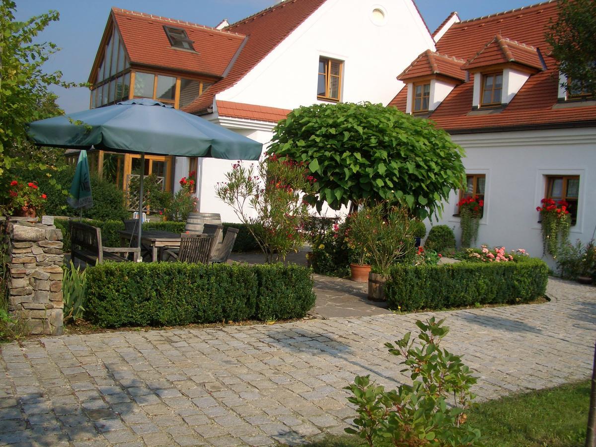 Ferienwohnung Winzergut Langenlois Exterior foto