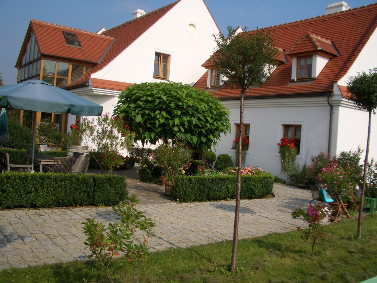 Ferienwohnung Winzergut Langenlois Exterior foto
